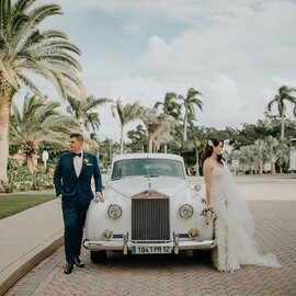 Замовити транспорт на весільний день