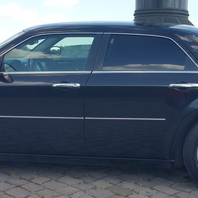 Chrysler 300C - авто на свадьбу в Житомире - портфолио 4
