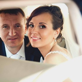 Cadillac fleetwood - авто на свадьбу в Киеве - портфолио 1
