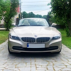 100 BMW Z4 кабриолет прокат - авто на весілля
 у Києві - портфоліо 4