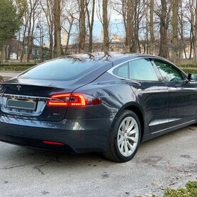 100 Tesla Model S75D серая - авто на свадьбу в Киеве - портфолио 4