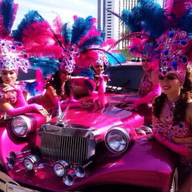 035 Лимузин ретро Excalibur розовый - авто на свадьбу в Киеве - портфолио 6