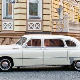 200 Ретро автомобиль ZIM GAZ-12 NEW - авто на свадьбу в Киеве - портфолио 5