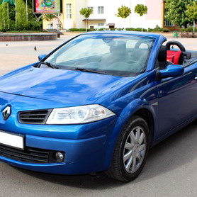 227 Кабриолет Renault Megane синий - авто на свадьбу в Киеве - портфолио 1