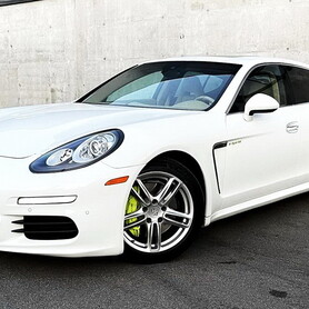 160 Porsche Panamera белая аренда - авто на свадьбу в Киеве - портфолио 1