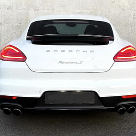 160 Porsche Panamera белая аренда - авто на свадьбу в Киеве - портфолио 4