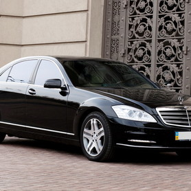 092 Vip-авто Mercedes W221 S500L black - авто на свадьбу в Киеве - портфолио 1