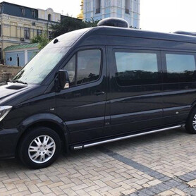 278 Микроавтобус Mercedes Sprinter черный VIP - авто на свадьбу в Киеве - портфолио 3