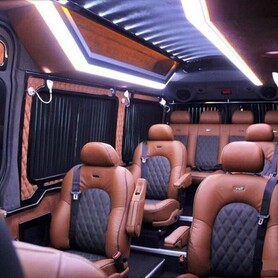 278 Микроавтобус Mercedes Sprinter черный VIP - авто на свадьбу в Киеве - портфолио 5