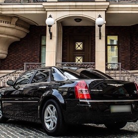Chrysler 300C - авто на свадьбу в Киеве - портфолио 2