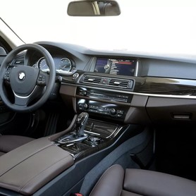 BMW 5 серии F10 - авто на свадьбу в Херсоне - портфолио 4