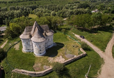 Покровская церковь-крепость - место для фотосессии в Хмельницкой области - портфолио 4