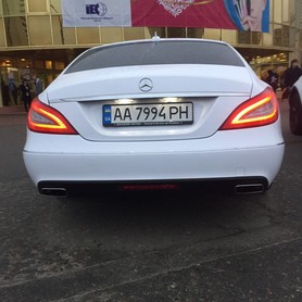 Mercedes CLS 6,3 AMG white - авто на свадьбу в Киеве - портфолио 4