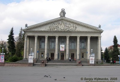 Театральная площадь - место для фотосессии в Тернополе - портфолио 6