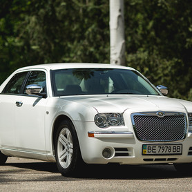 Chrysler 300C, прокат на свадьбу - авто на свадьбу в Николаеве - портфолио 4