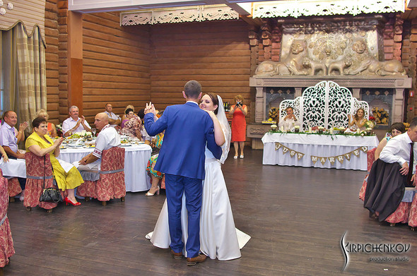 Свадебные фото на Мануфактуре и выездная церемония в ресторане Kidev - фото №94