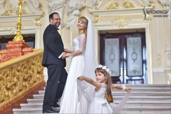 Свадебные фото на море в Одессе, фото в Оперном театре и на маковом поле - фото №83