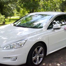 144 Peugeot 508GT белый - авто на свадьбу в Киеве - портфолио 3