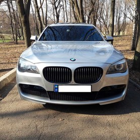 BMW 740 Long - авто на свадьбу в Днепре - портфолио 6
