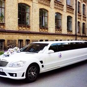 030 Лимузин Mercedes W221 S600 белый - авто на свадьбу в Киеве - портфолио 6