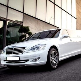 031 Лимузин Mercedes W221 S600 - авто на свадьбу в Киеве - портфолио 2