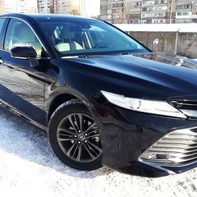 150 Toyota Camry V70 черная 2019 - авто на свадьбу в Киеве - портфолио 1