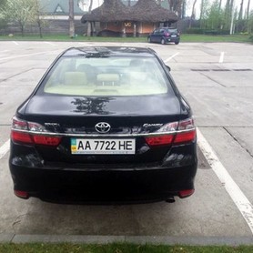 151 Toyota Camry V55 черная 2016 - авто на свадьбу в Киеве - портфолио 6