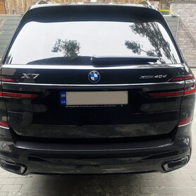 182 BMW X7 40D 2024 черный - авто на весілля
 у Києві - портфоліо 4