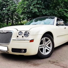 220 Кабриолет Chrysler 300C белый - авто на свадьбу в Киеве - портфолио 3