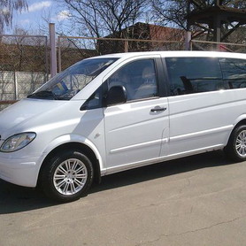 281 Микроавтобус Mercedes Vito белый - авто на свадьбу в Киеве - портфолио 1