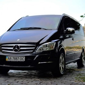 287 Микроавтобус Mercedes Viano black - авто на свадьбу в Киеве - портфолио 3