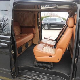 290 Мікроавтобус Mercedes Vito Extra Long - авто на весілля
 у Києві - портфоліо 6