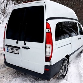 298 Микроавтобус Mercedes Vito белый - авто на свадьбу в Киеве - портфолио 2