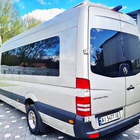 306 Микроавтобус Mercedes Sprinter новый кузов - авто на свадьбу в Киеве - портфолио 5