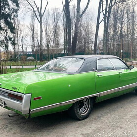 088 Chrysler New York1970 на съемки ретро авто - авто на свадьбу в Киеве - портфолио 6