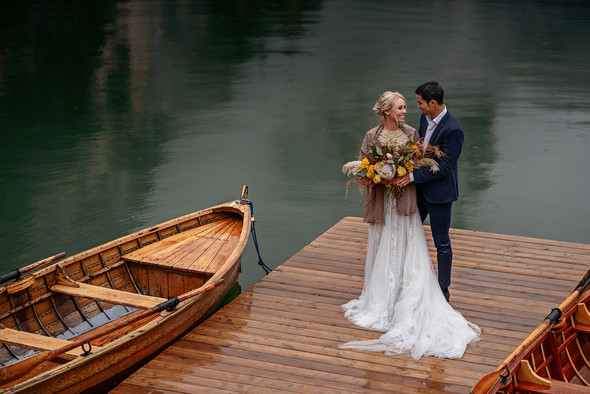 Thaddaeus & Lisa. Lago di Braies. Italy - фото №23