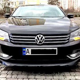 340 Volkswagen Passat B7 черный - авто на свадьбу в Киеве - портфолио 2