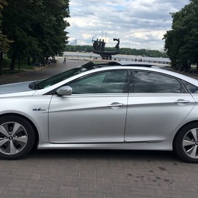 Хюндай Соната Hybrid - авто на свадьбу в Киеве - портфолио 2