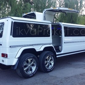 Лімузин Gelandewagen 3 вісі - авто на весілля
 у Рівному - портфоліо 5