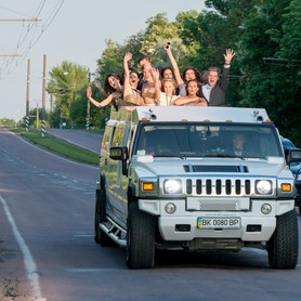 Лімузин  Hummer H2 6 колес  2015 року - авто на свадьбу в Тернополе - портфолио 3
