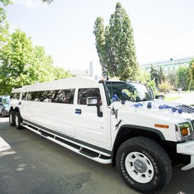 Лімузин  Hummer H2 6 колес  2015 року - авто на свадьбу в Тернополе - портфолио 1