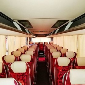 364 Автобус Isuzu белый 37 мест - авто на свадьбу в Киеве - портфолио 5