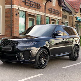 374 Range Rover Sport Style SVR черный в аренду - авто на весілля
 у Києві - портфоліо 2