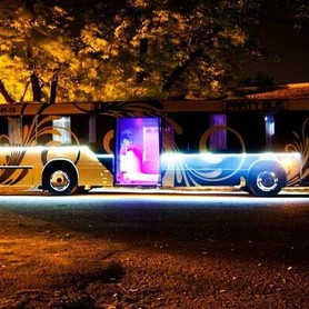064 Автобус Party Bus Golden Prime пати бас - авто на свадьбу в Киеве - портфолио 3