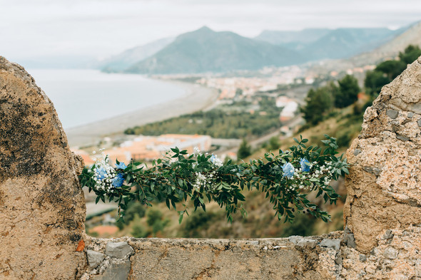 Позитивная семейная свадьба в Италии - фото №10