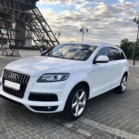 Audi Q7 - авто на свадьбу в Харькове - портфолио 2