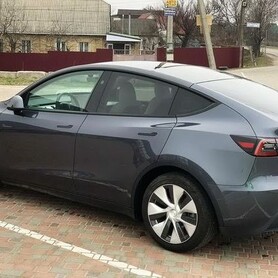 242 Авто на свадьбу Tesla Model Y серая кроссовер - авто на весілля
 у Києві - портфоліо 2