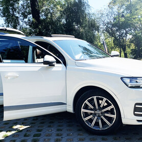 Новый белый Audi Q7 3.0T Quattro (2018) - авто на весілля
 у Києві - портфоліо 4