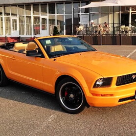 159 Ford Mustang кабриолет оранжевый прокат аренда - авто на свадьбу в Киеве - портфолио 1