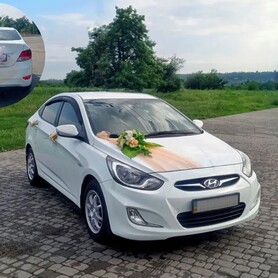 Hyundai Accent - авто на свадьбу в Запорожье - портфолио 5